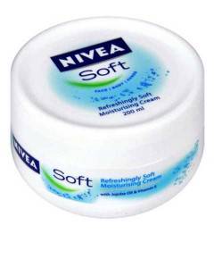 Nivea Soft Refreshingly Soft Moisturizing Cream