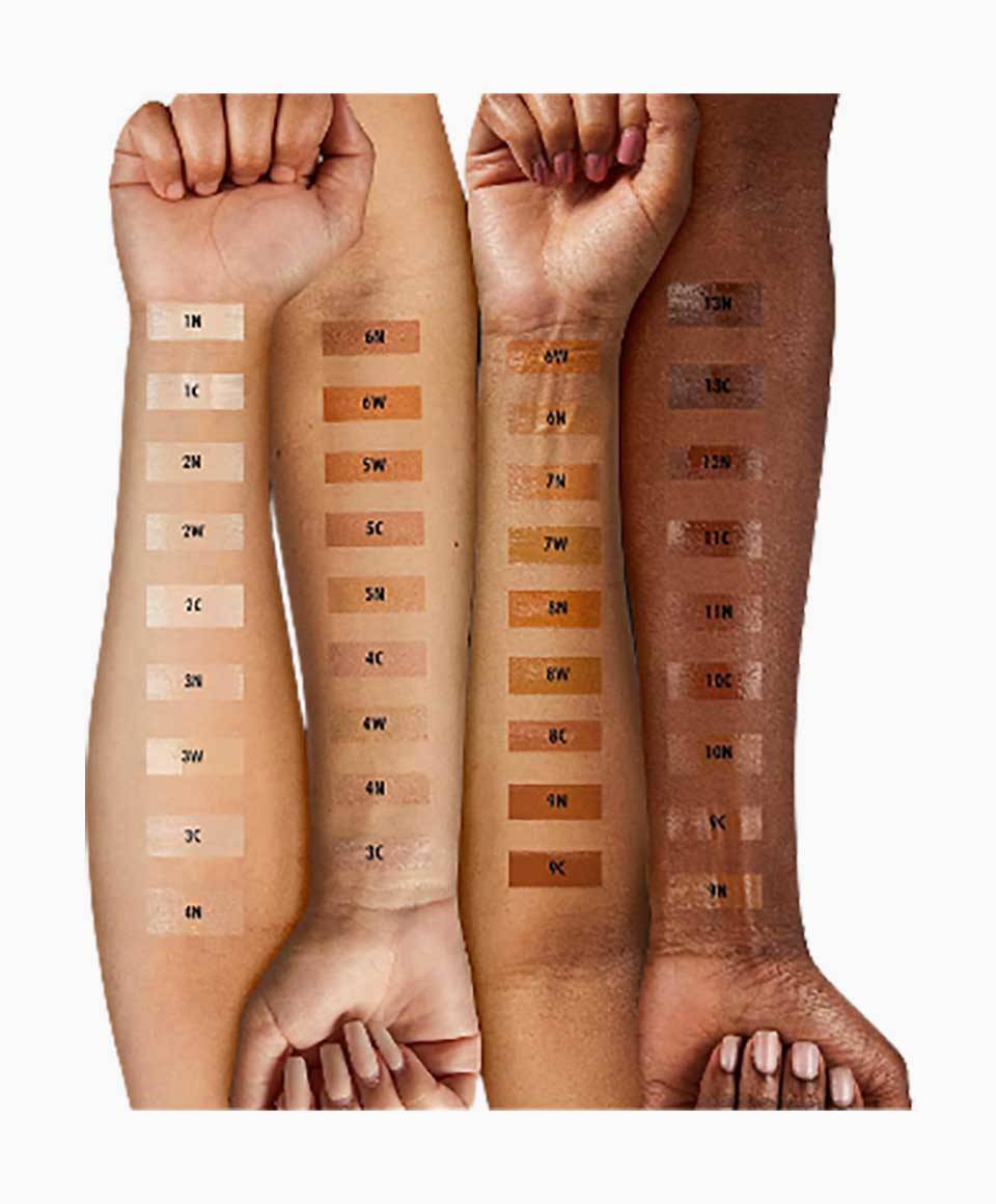 Sleek In Your Tone 24H Foundation 7W I M vegan face makeup in a sleek compact, showing the smooth, beige foundation surface.