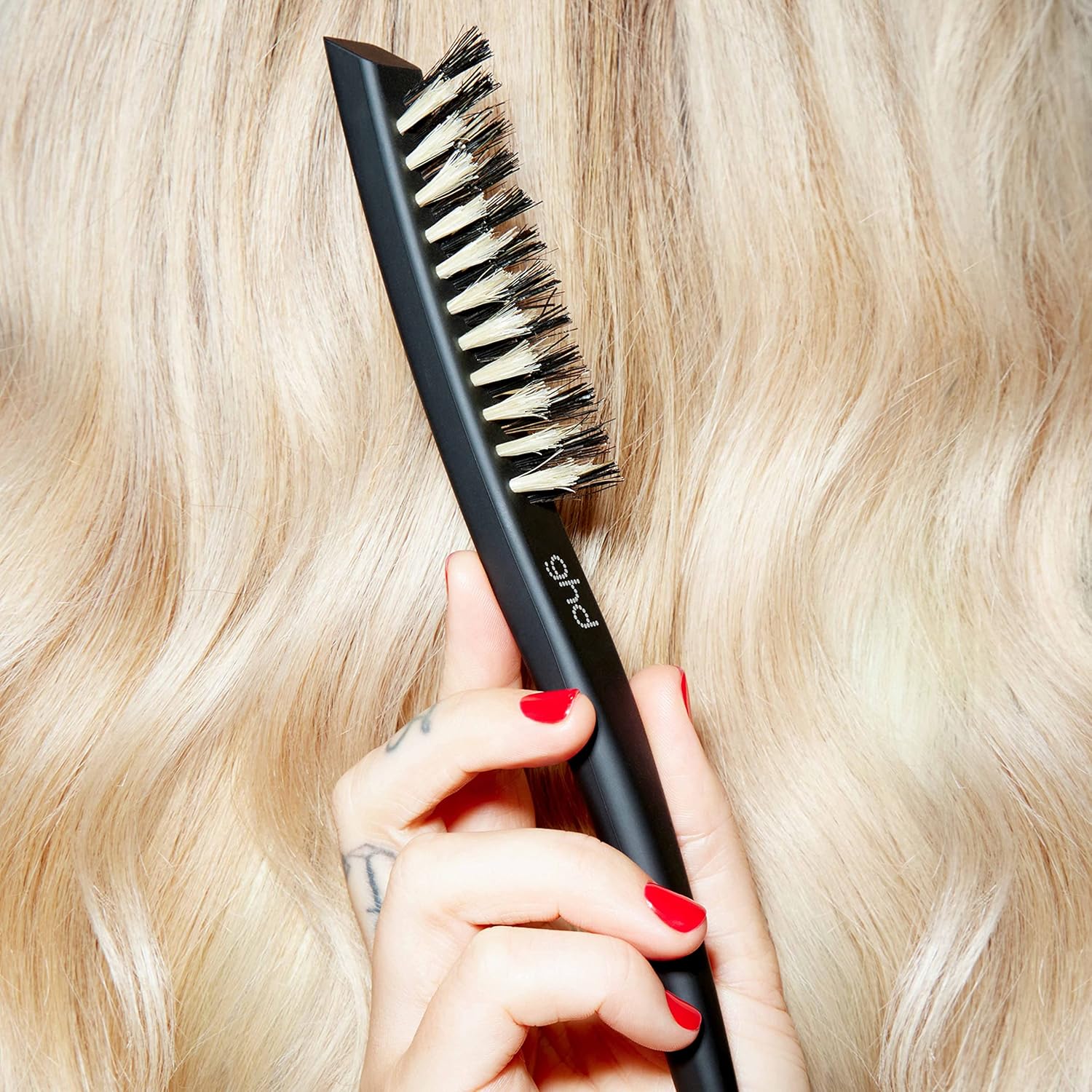 GHD The Final Touch Narrow Dressing Brush