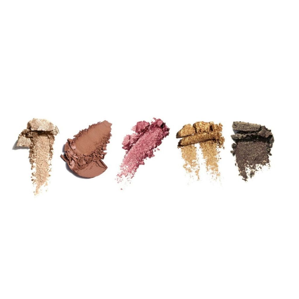 PAT McGrath Labs Luminous Legends Dawn Divinity eye shadow palette with richly pigmented makeup shades