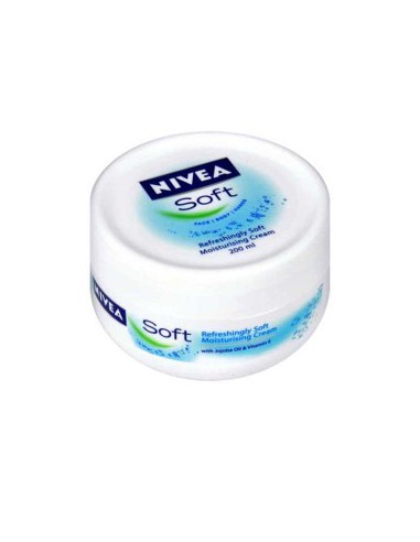Nivea Soft Refreshingly Soft Moisturising Cream