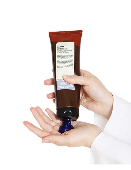 Insight Blonde Cold Reflections Hair Mask Insight Blonde Cold Reflections Hair Mask