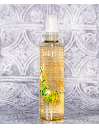 English Honey Suckle Moisturising Body Mist English Honey Suckle Moisturising Body Mist