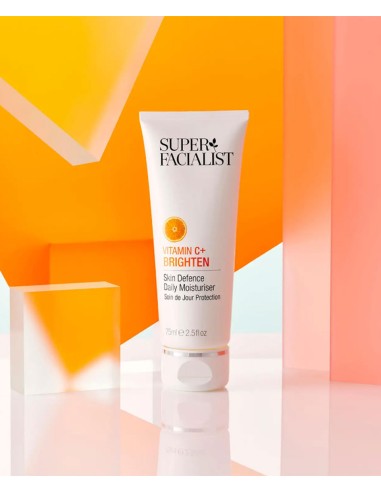 Super Facialist Vitamin C Brighten Skin Defence Daily Moisturiser Super Facialist Vitamin C Brighten Skin Defence Daily Moisturiser
