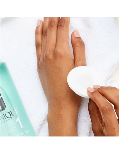 Clinique Clarifying Lotion 1 Clinique Clarifying Lotion 1