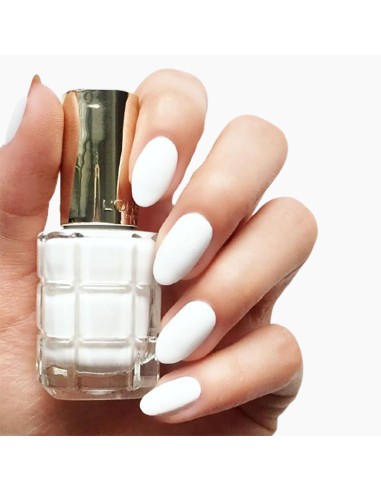 loreal Nail Lacquer 112 Blanc De Lune loreal Nail Lacquer 112 Blanc De Lune