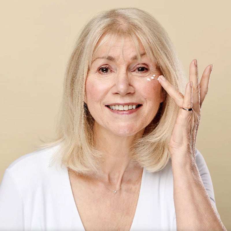 Super Facialist Hexapeptide 9 Anti Ageing Eye Cream