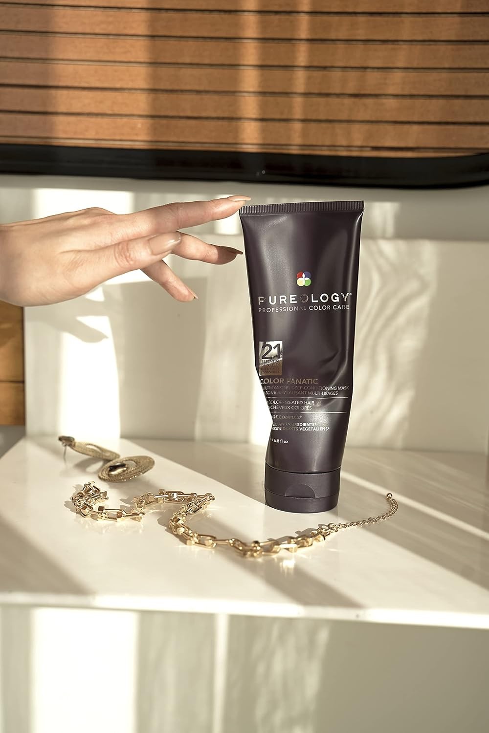 Color Fanatic Multi Tasking Conditioning Mask