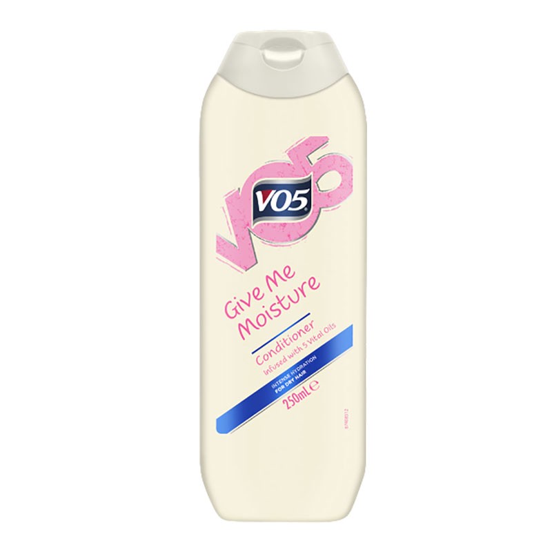 VO5 Give Me Moisture Conditioner