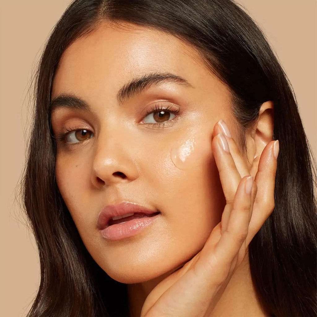 Illamasqua  Hydra Veil Rehydrating Gel