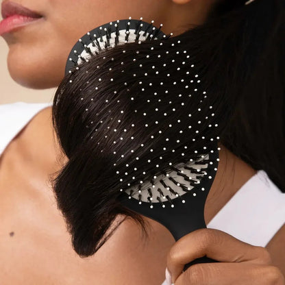 Kitsch Smooth And Polish Brush Black