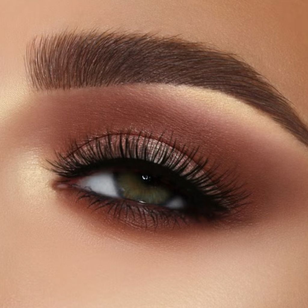 PAT McGrath Labs Mini Eye Shadow Palette Sublime Smoke with smoky neutral shades