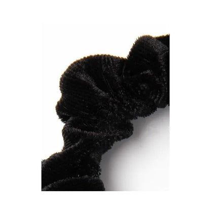 Molly And Rose Small Black Velvet Scrunchie 7981