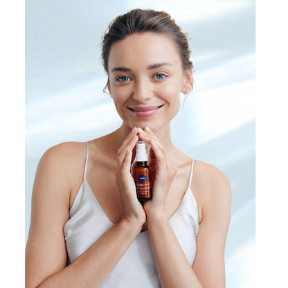 Nivea  Cellular Hyaluron Hy Professional Serum