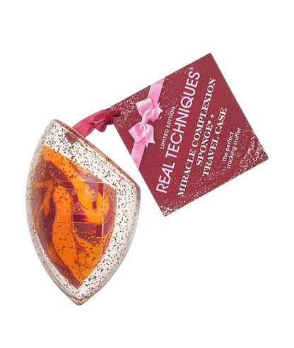 Real Techniques Miracle Complexion Sponge With Travel Case