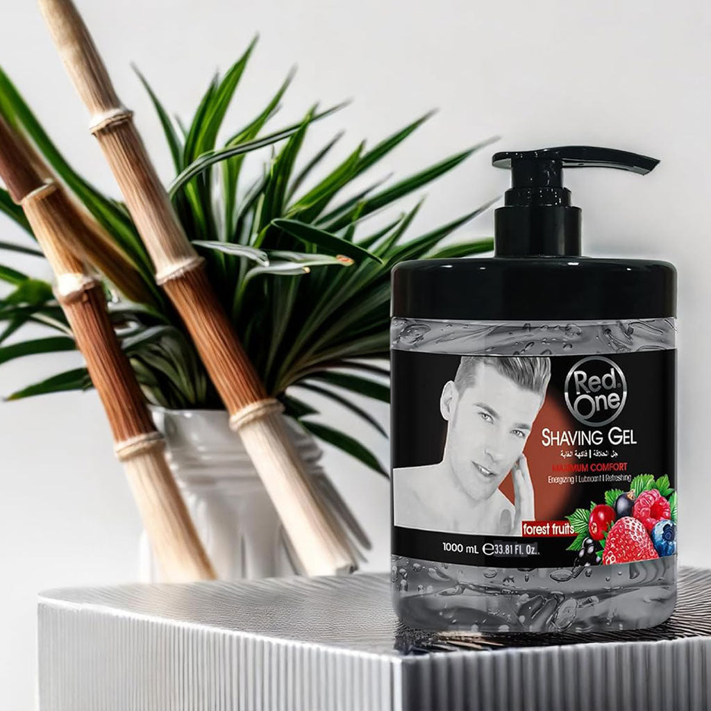 Red One  Maximum Comfort Shaving Gel