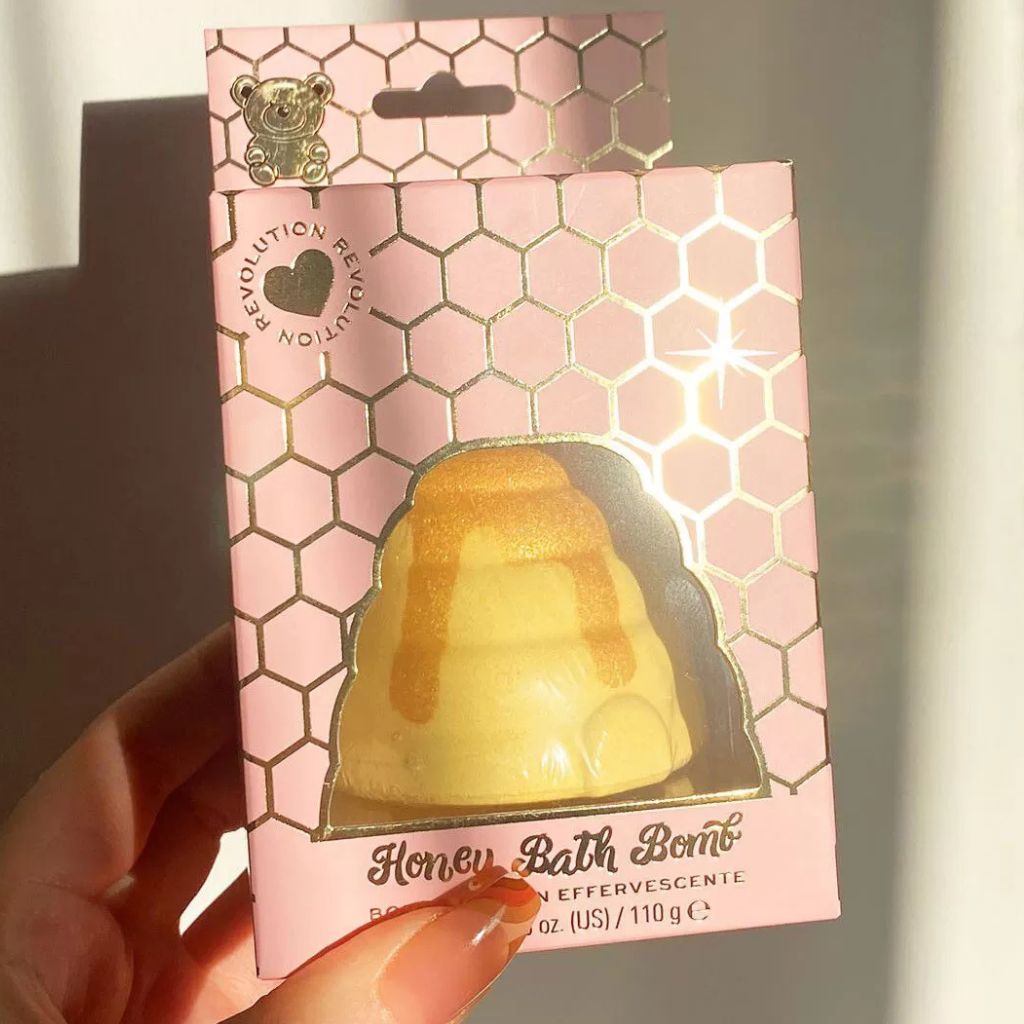 Revolution  I Heart Honey Bath Bomb