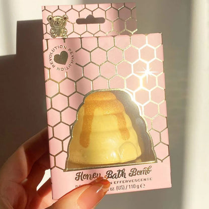 Revolution  I Heart Honey Bath Bomb