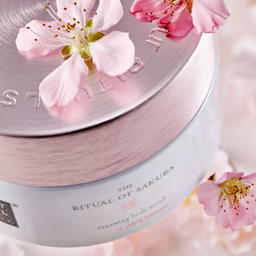 Rituals The Ritual Of Sakura Renewing Body Scrub