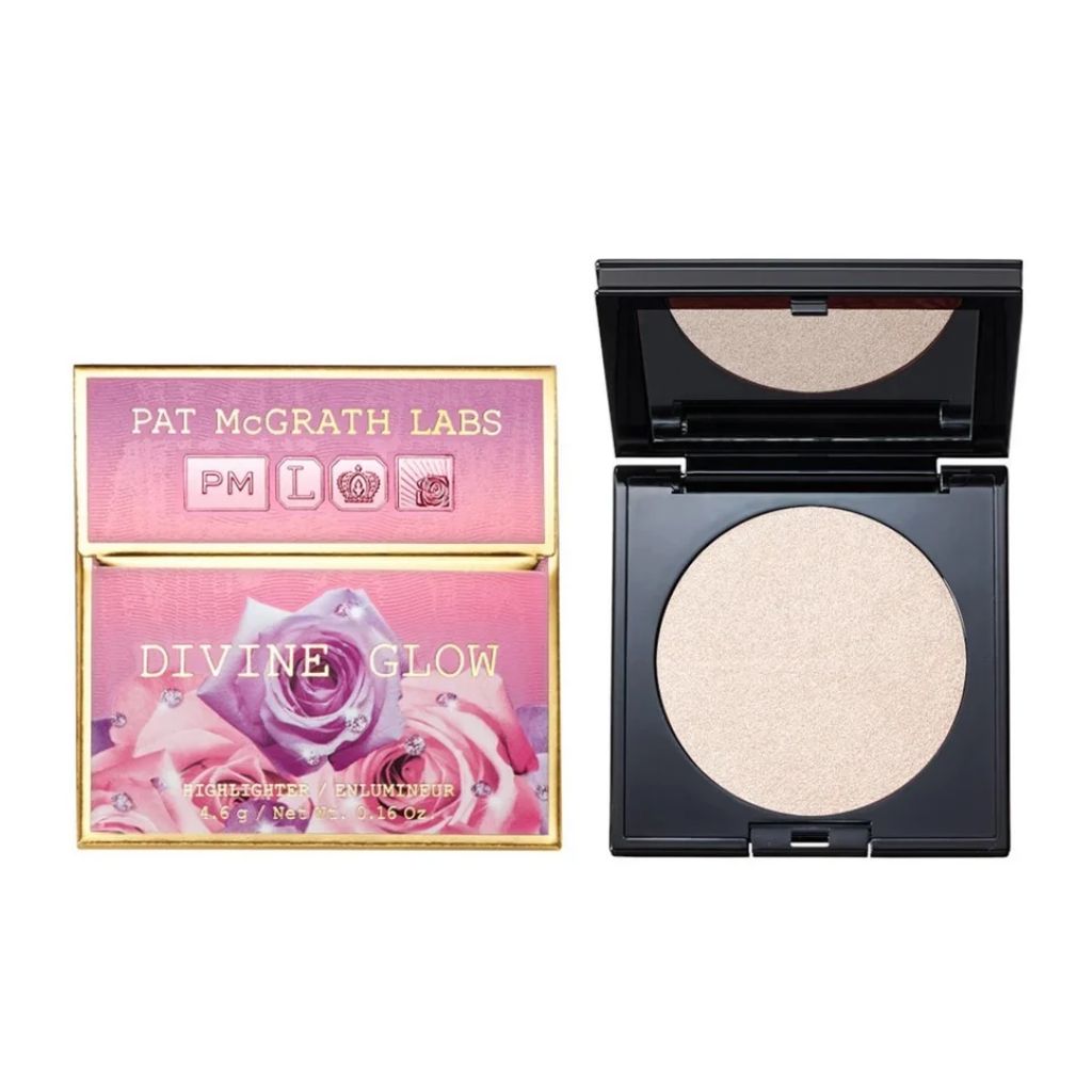 PAT McGrath Labs Skin Fetish Divine Glow Highlighter in Lunar Allure compact case
