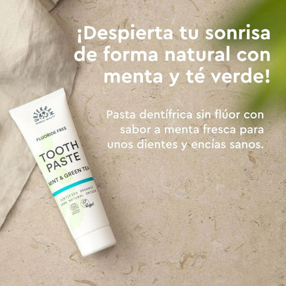 Urtekram  Fluoride Free Mint And Green Tea Tooth Paste