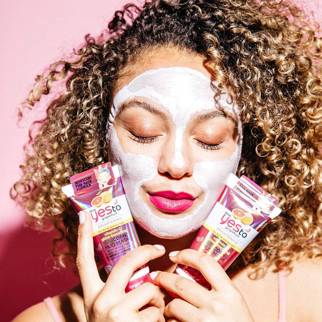 Yes To Grapefruit Vitamin C Glow Boosting Unicorn Mud Mask