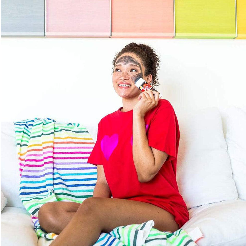 Yes To Tomatoes Detoxifying Charcoal Shapmask Stick