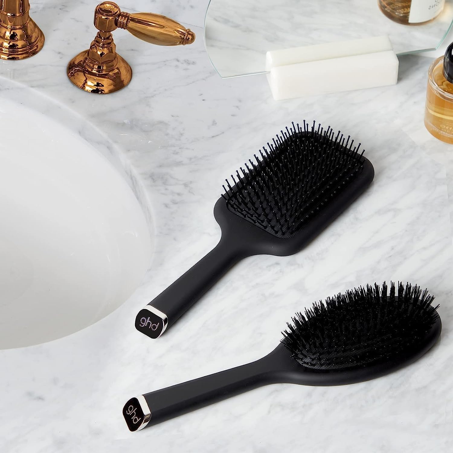 GHD The Mini All Rounder Mini Paddle Brush